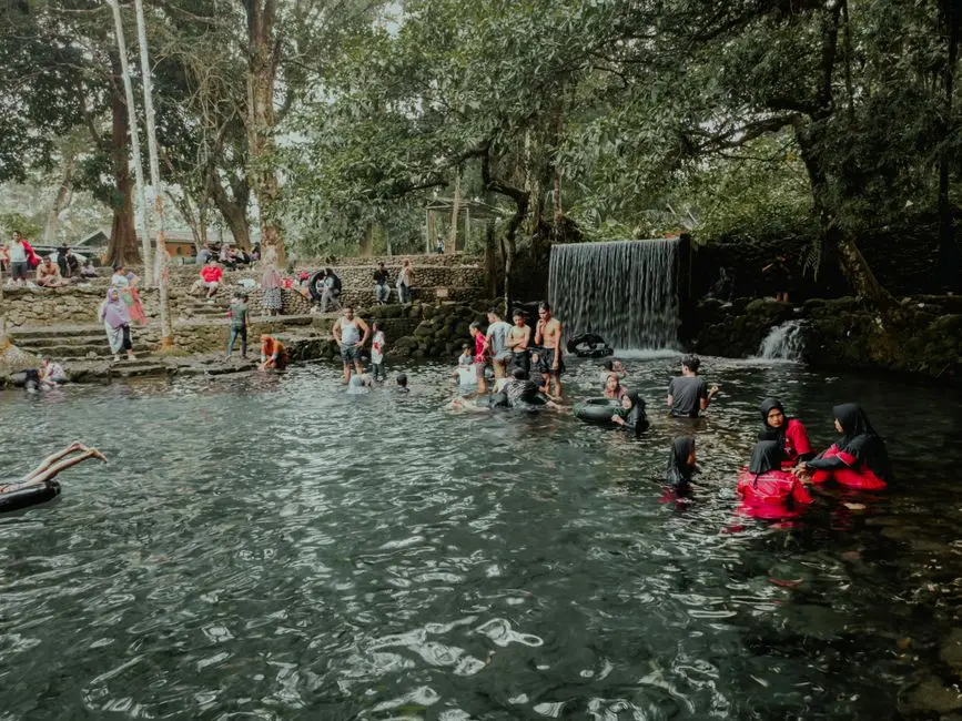 Air Terjun Tembalang: Wisata Hits yang Ramah Kantong di Dekat Pulausambit